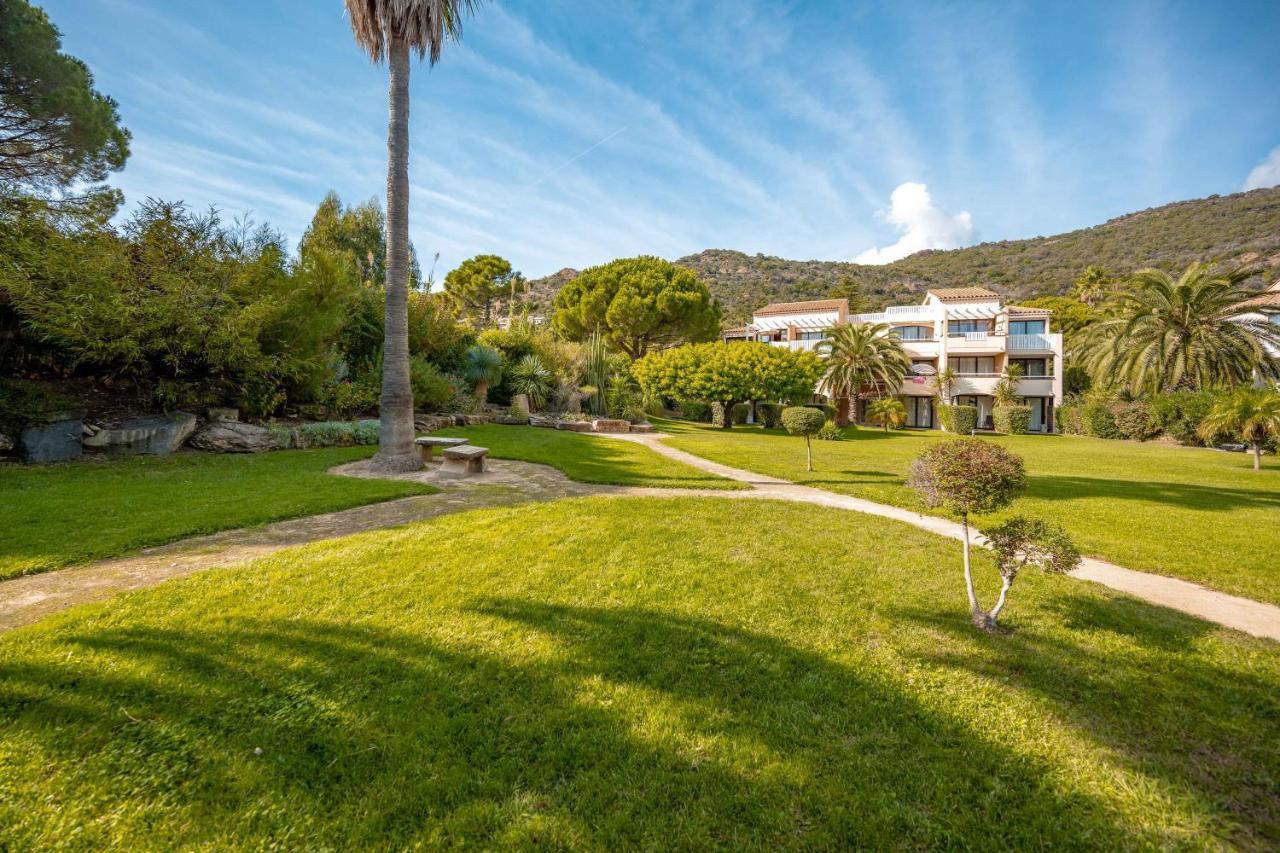 Residence Pierre & Vacances L'Anse De Pramousquier 르 라방두 외부 사진