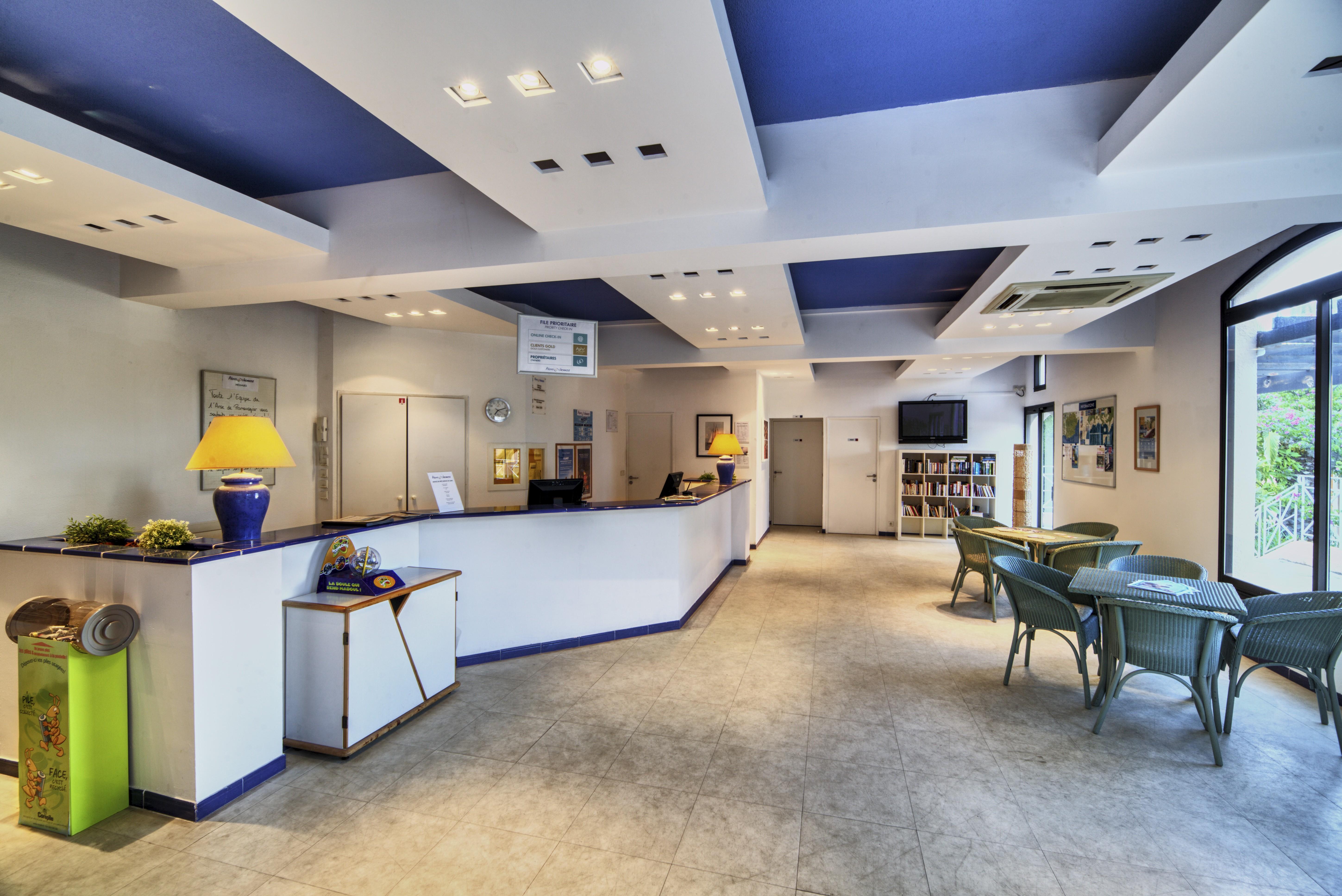 Residence Pierre & Vacances L'Anse De Pramousquier 르 라방두 외부 사진