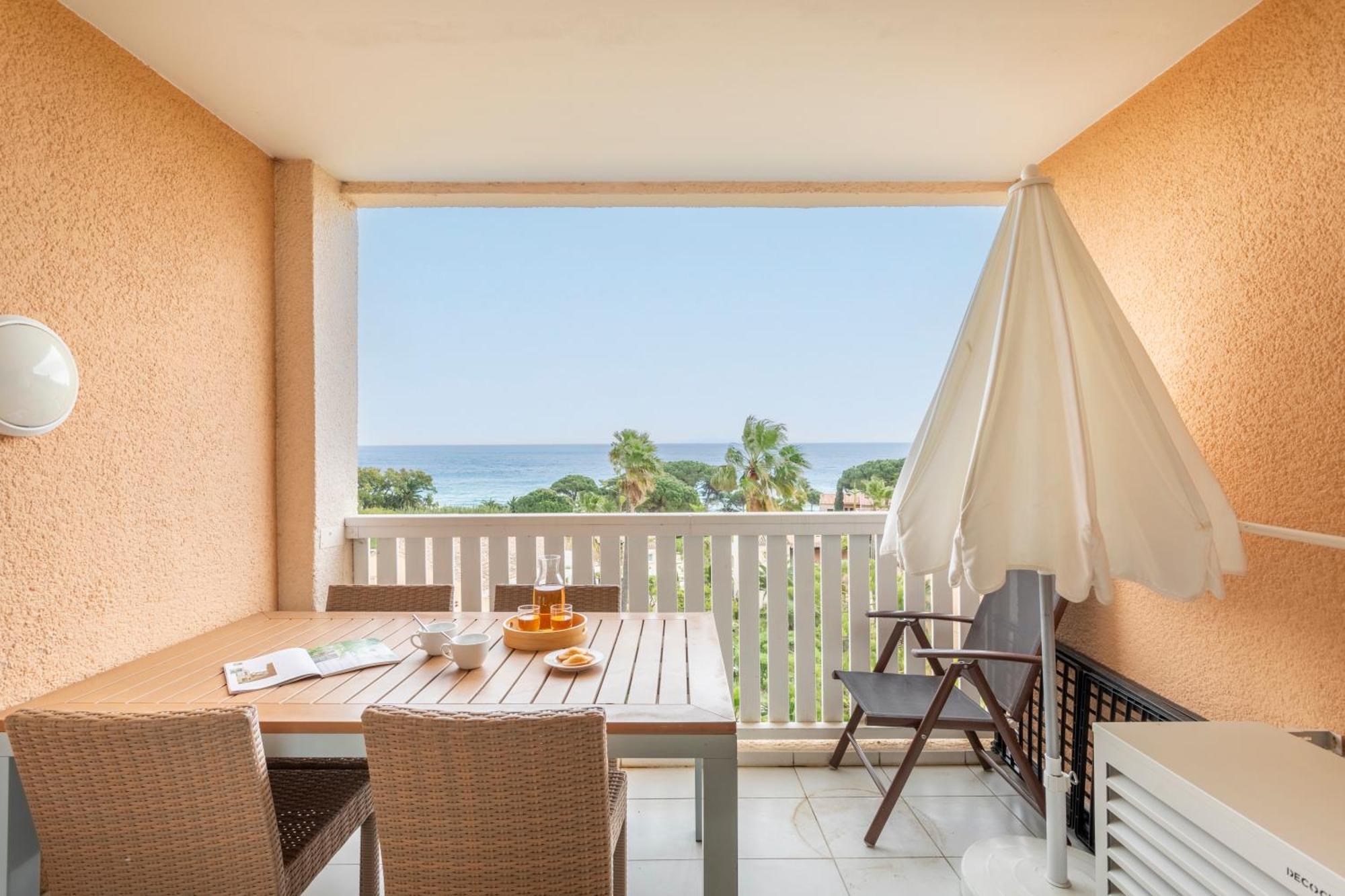 Residence Pierre & Vacances L'Anse De Pramousquier 르 라방두 외부 사진