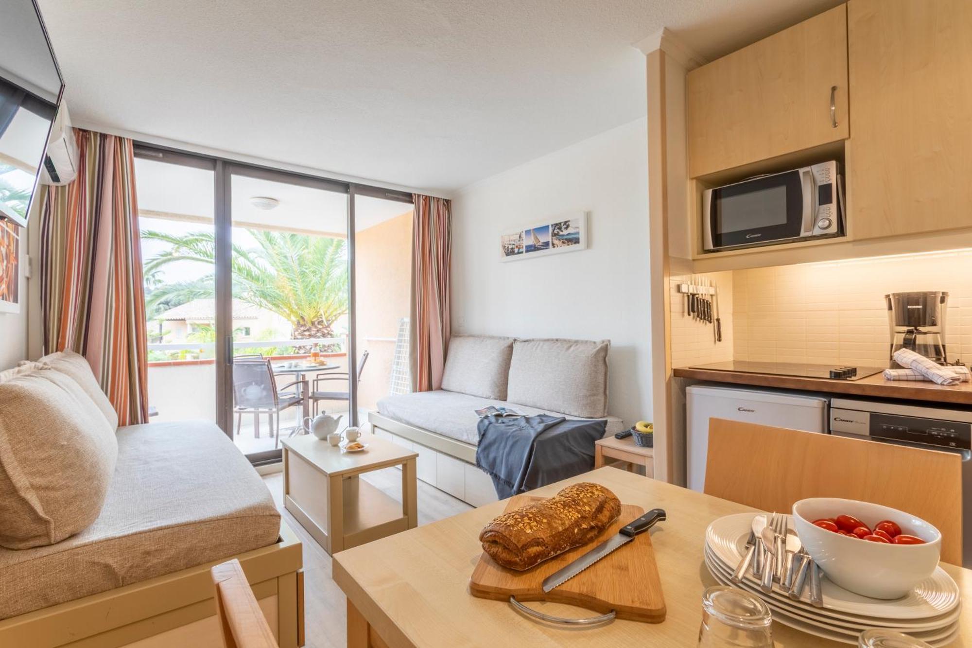 Residence Pierre & Vacances L'Anse De Pramousquier 르 라방두 외부 사진
