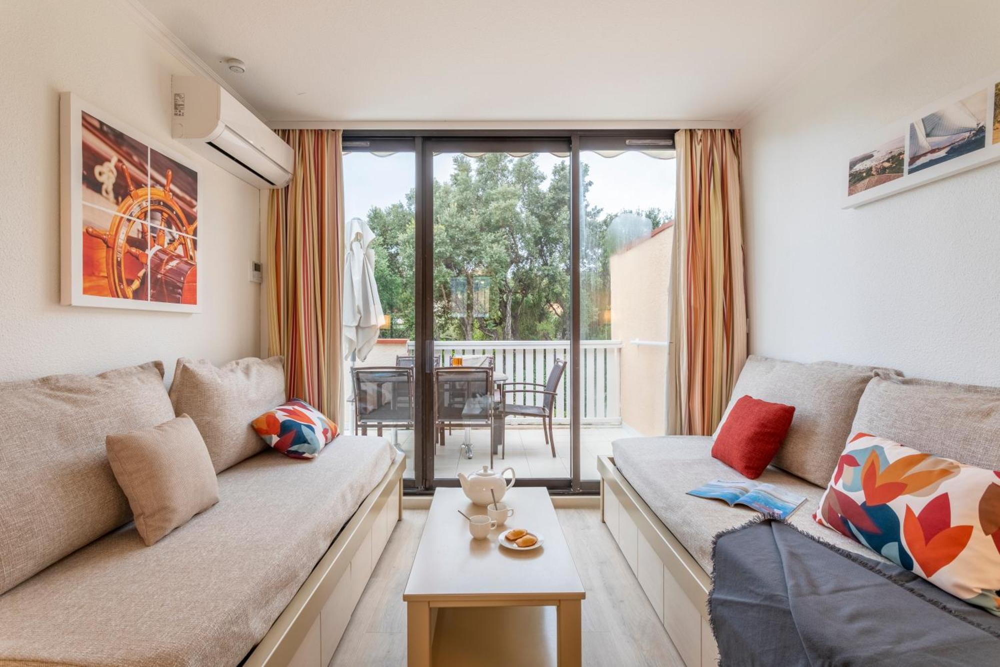 Residence Pierre & Vacances L'Anse De Pramousquier 르 라방두 외부 사진