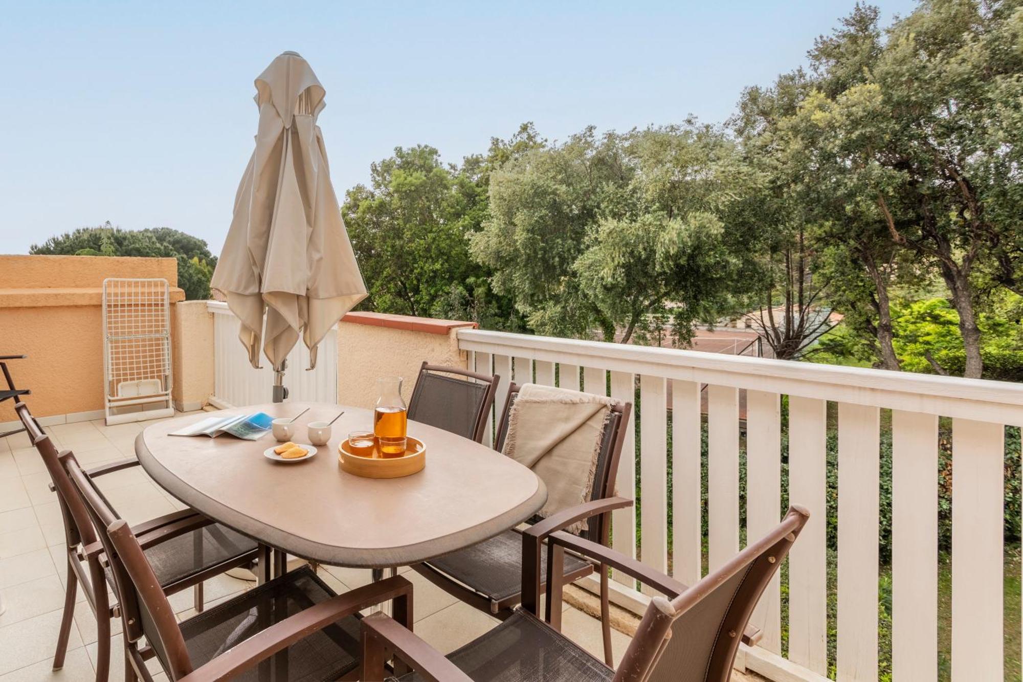 Residence Pierre & Vacances L'Anse De Pramousquier 르 라방두 외부 사진