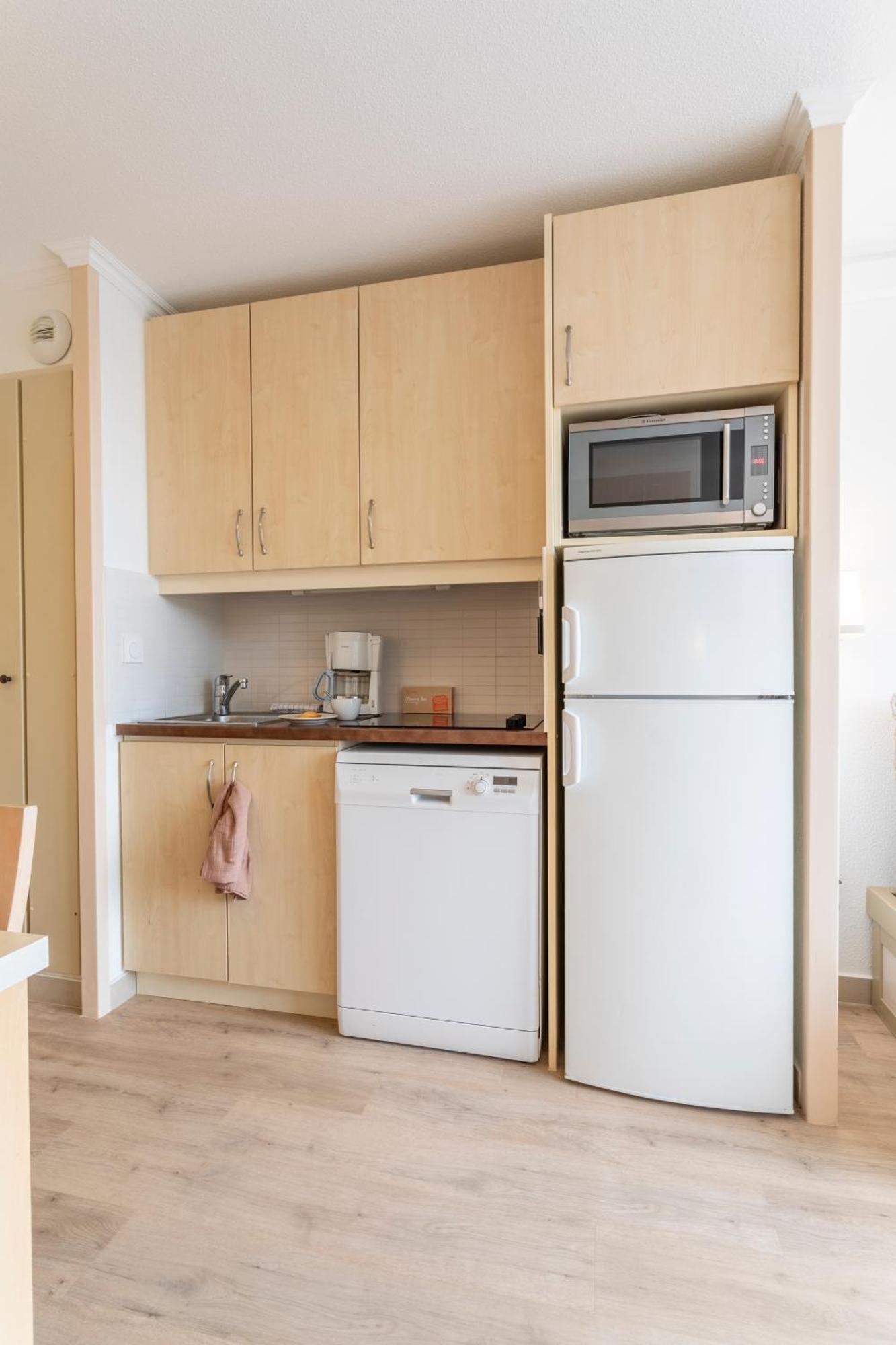 Residence Pierre & Vacances L'Anse De Pramousquier 르 라방두 외부 사진