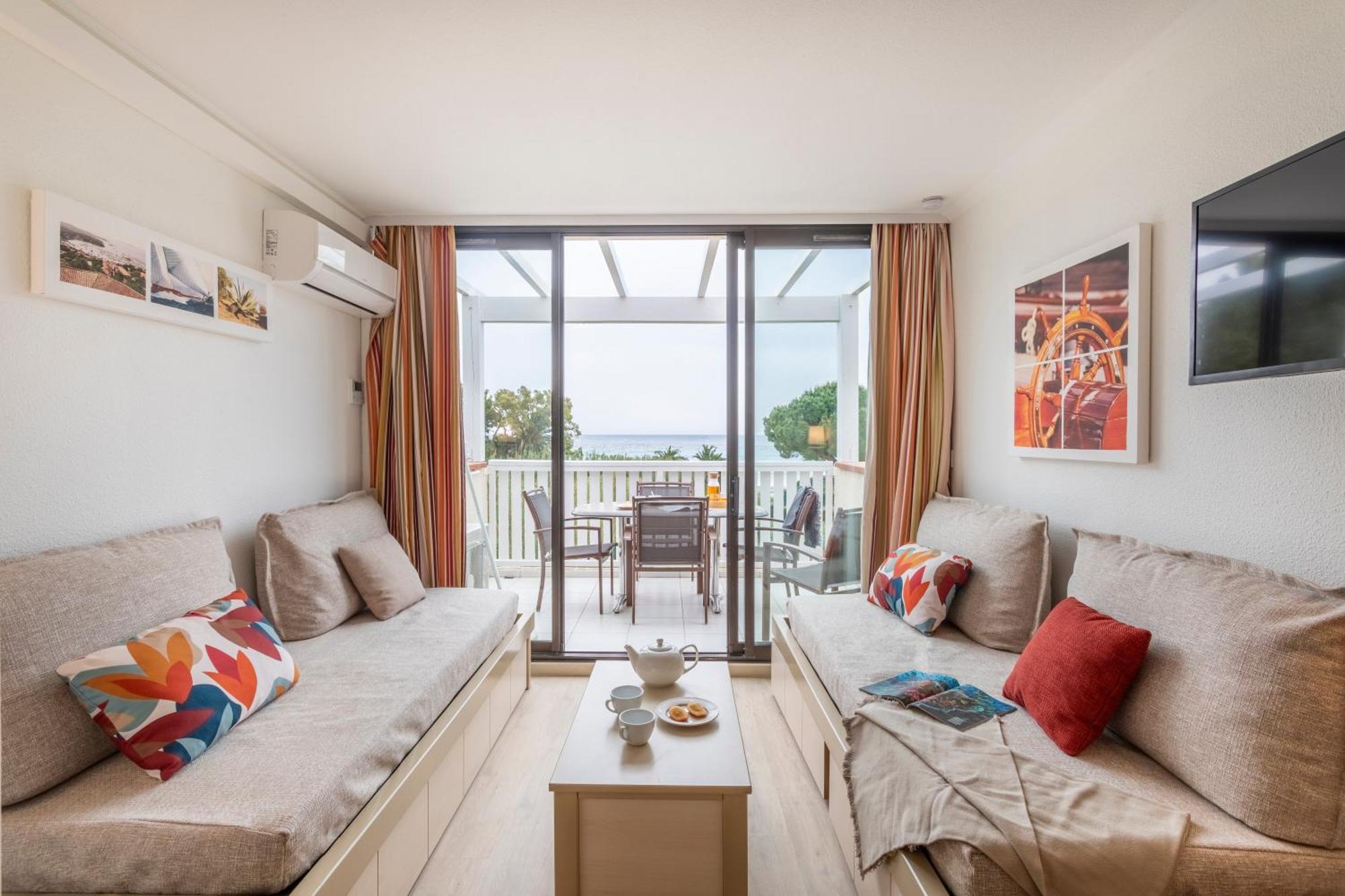 Residence Pierre & Vacances L'Anse De Pramousquier 르 라방두 외부 사진
